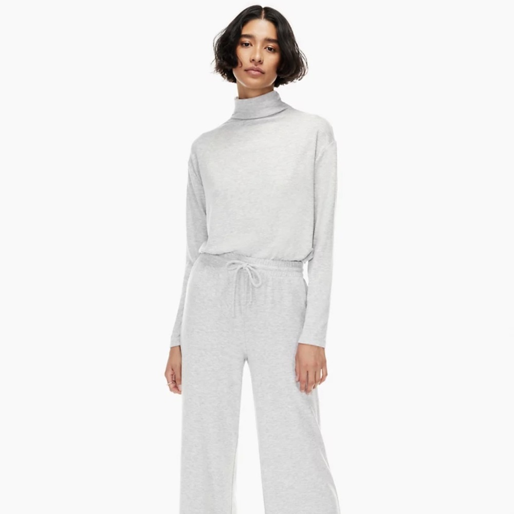 NWT Aritzia Wilfred Free Mars Slouchy Turtleneck in Black - Picture 4 of 9